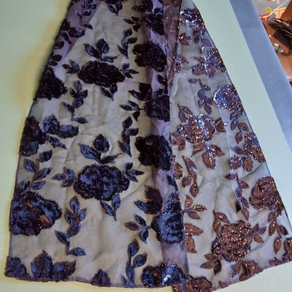 NY&CO Polyester/Rayon Navy Blue and Velvet Black flowers - Picture 1 of 5